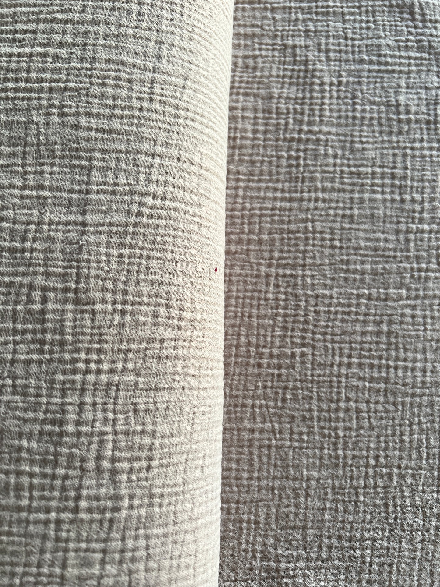 Tissu Gaze Taupe/Sable – 100% Coton Oeko-Tex – Coupon de 50 cm - Môme - Petits Patrons