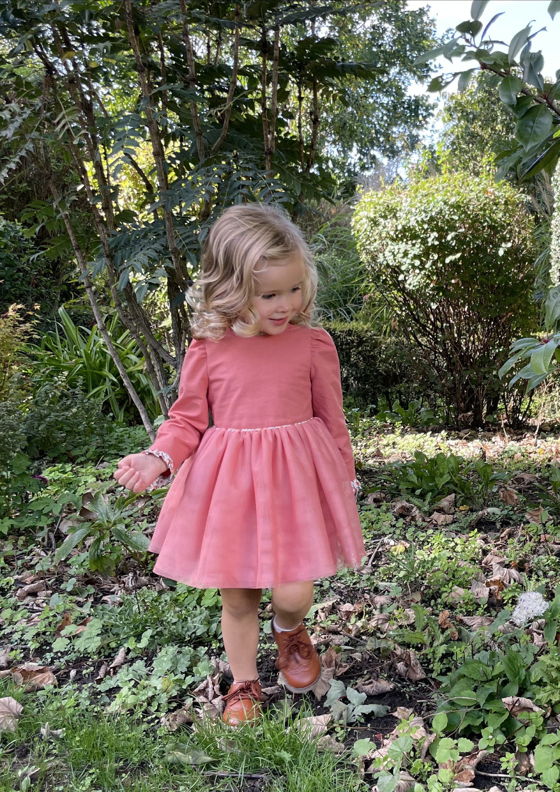 Meringue la robe de fêtes (PDF) – Môme Petits Patrons