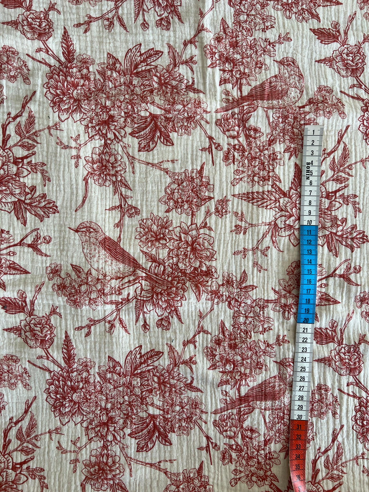 Tissu Gaze Motif Oiseau Rouge – 100% Coton Oeko-Tex – Coupon de 50 cm - Môme - Petits Patrons