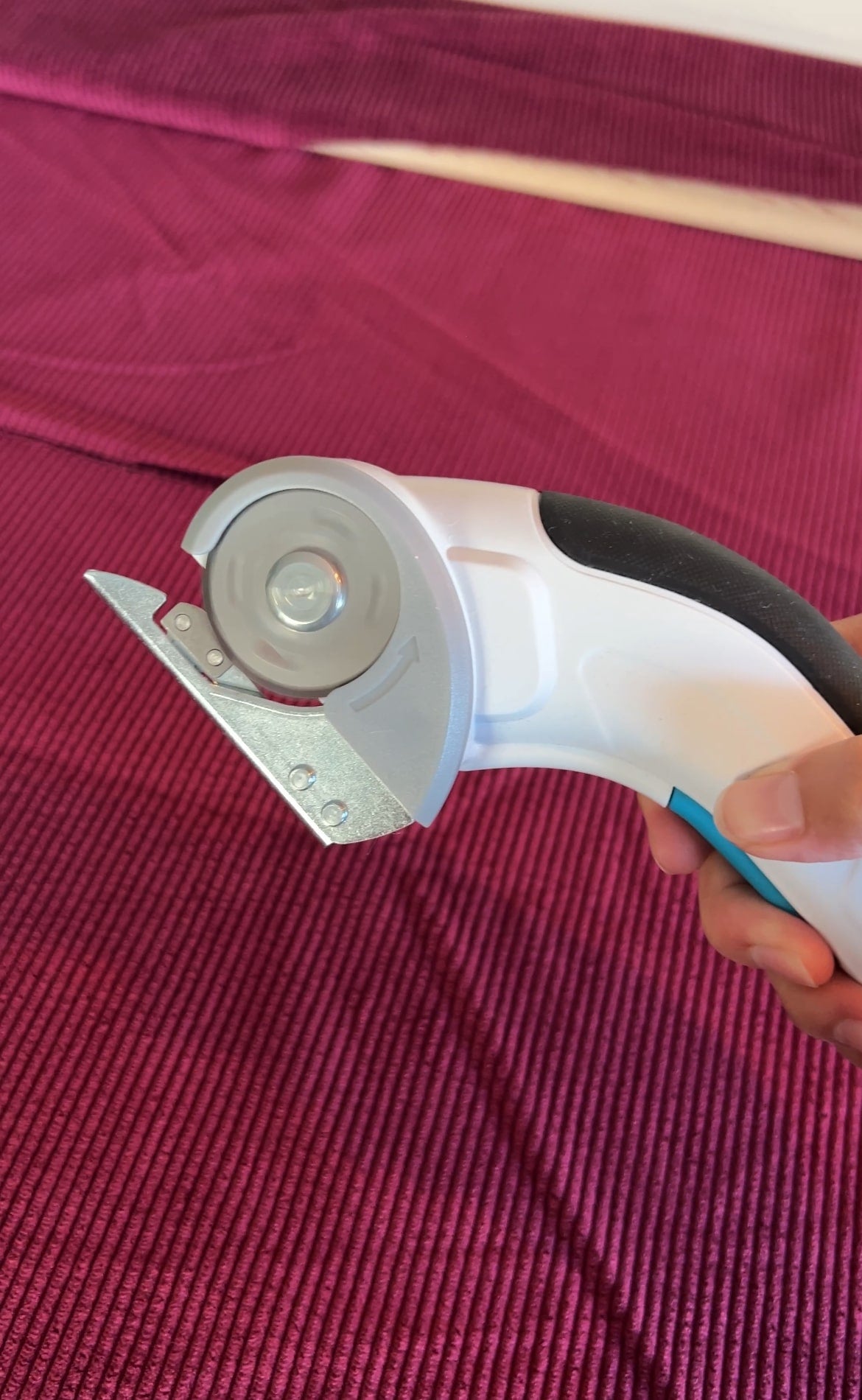 Cutter rotatif