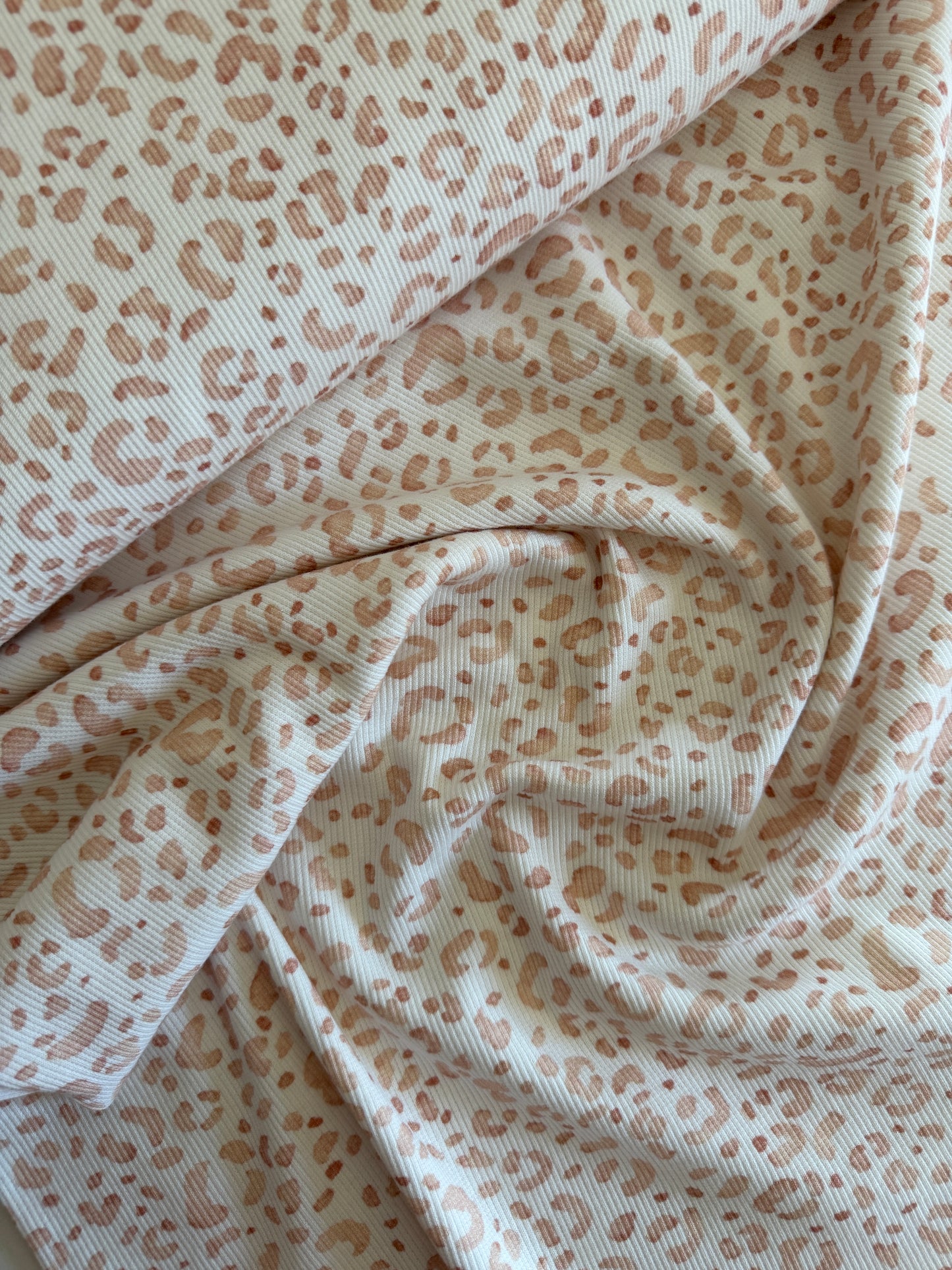 Tissu Jersey Côtelé Léopard OEKO-TEX® – Coupon de 50 cm