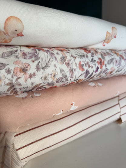 Tissu Jersey rayé Camel OEKO-TEX® – Coupon de 50 cm